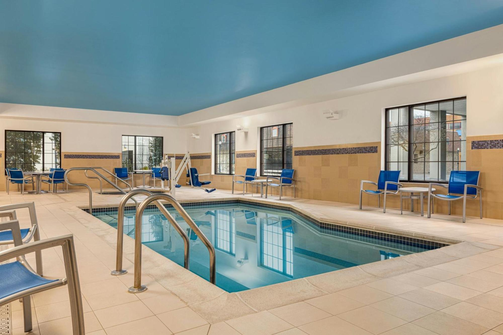 Towneplace Suites By Marriott Уилямспорт Екстериор снимка